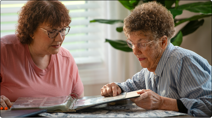 Video_Jan, an IZERVAY patient living with GA, and her mother, Carolyn